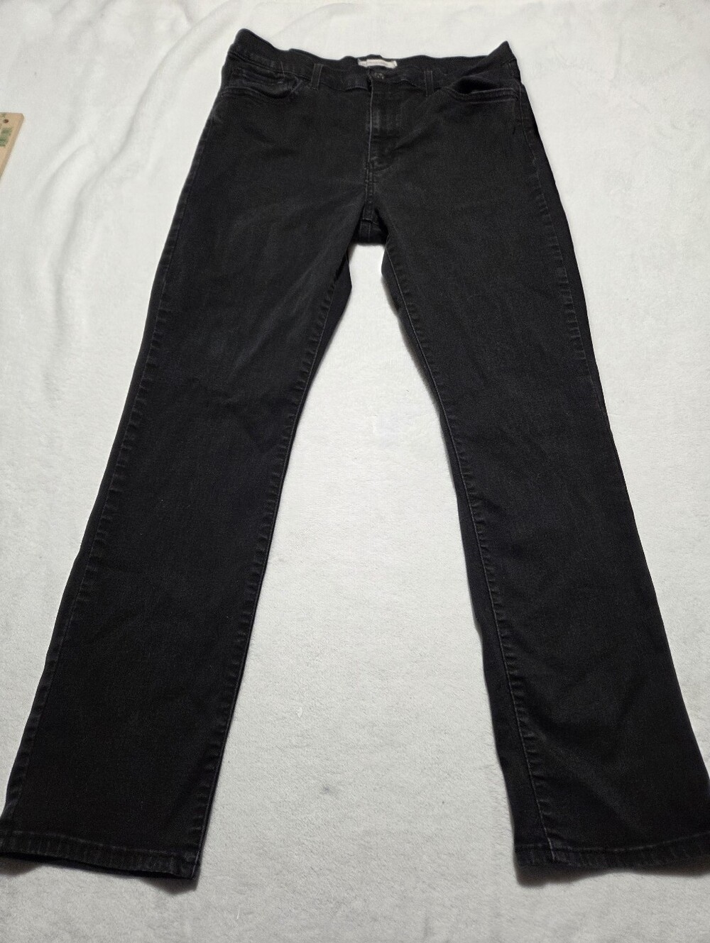 Levis 724 High Rise Straight Jeans Womens 33x30 Black Crop Ankle Denim Dark Wash